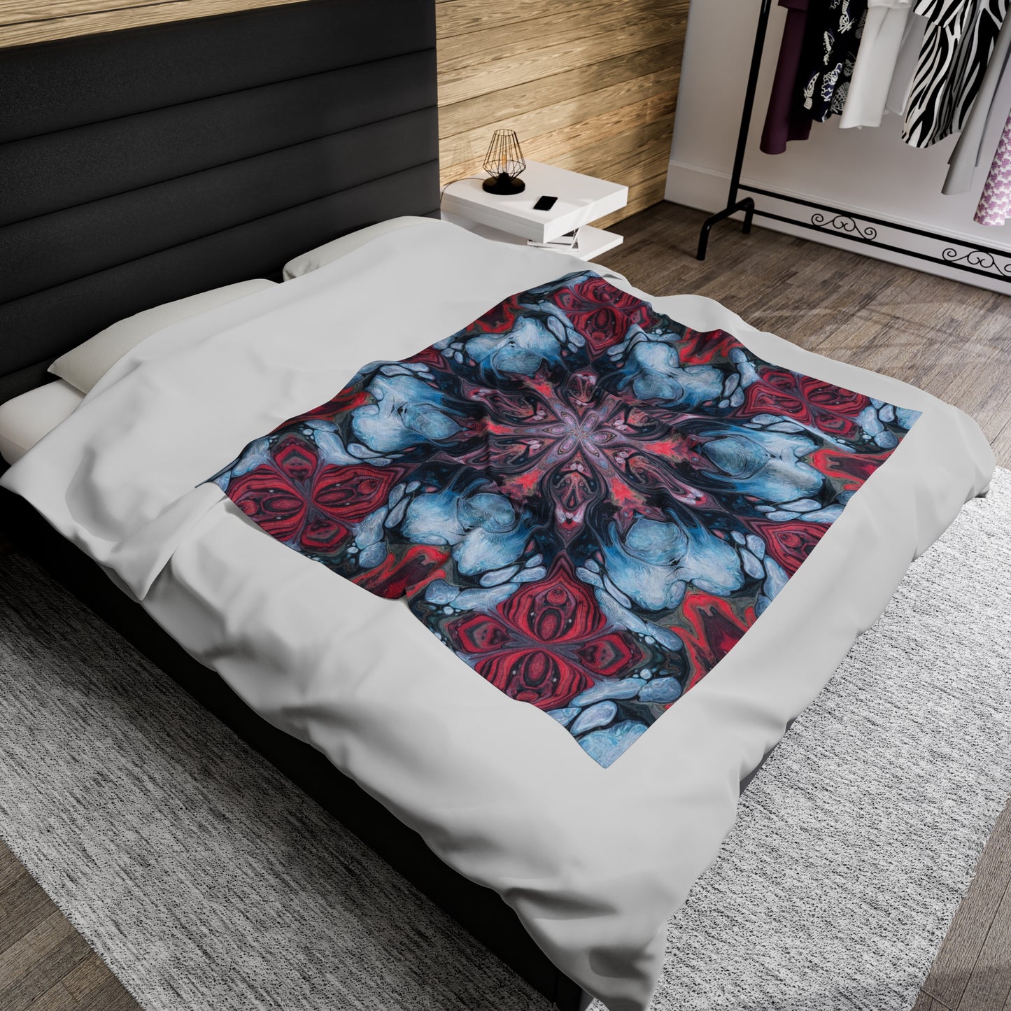 Orchid's Gaze Plush Blanket