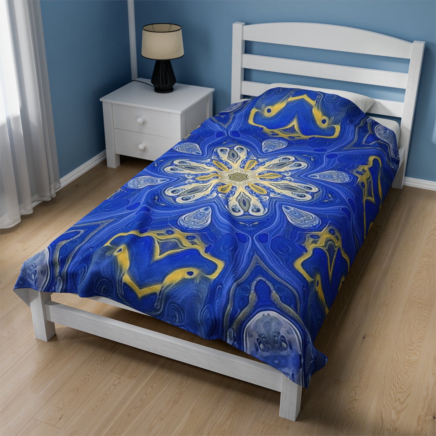 Lustrous Snowfall Plush Blanket
